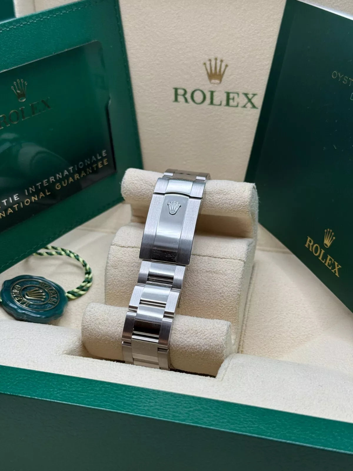 Rolex  Datejust 41mm 126334 Blue Diamond Oyster Stainless Steel Mens Watch