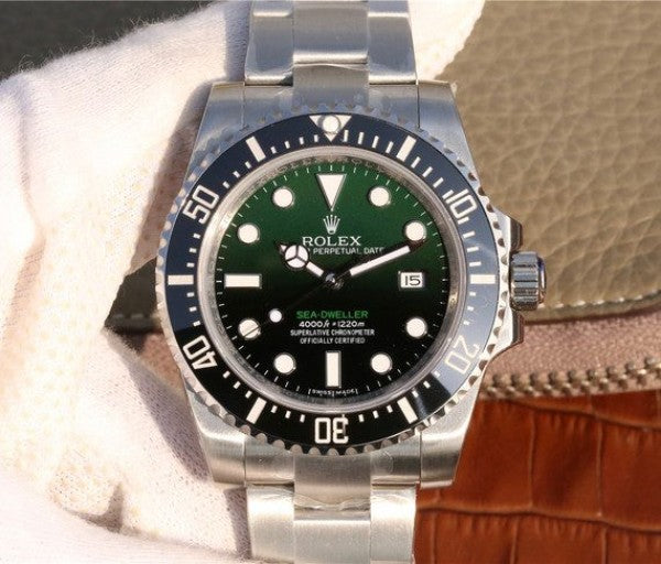 Rolex Deepsea m136660-0005 44mm GREEN - R