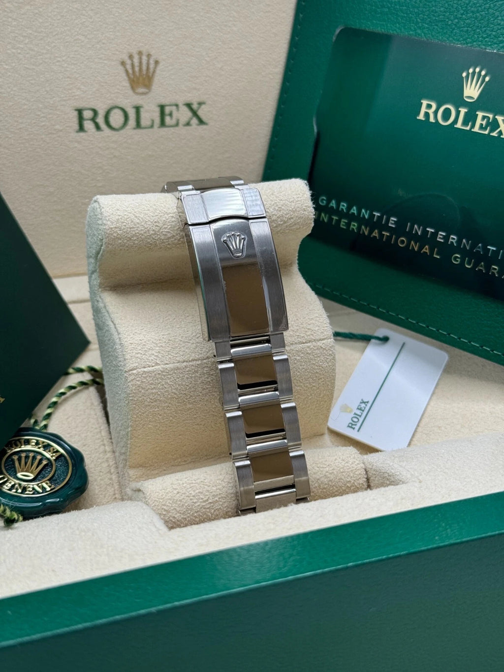 Rolex  Datejust 41mm 126334 Slate Roman Jubilee Stainless Steel Mens Watch
