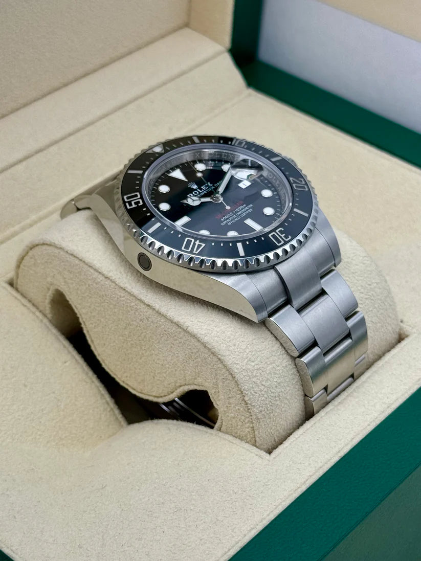 Rolex Sea-Dweller 126600-0002 43mm