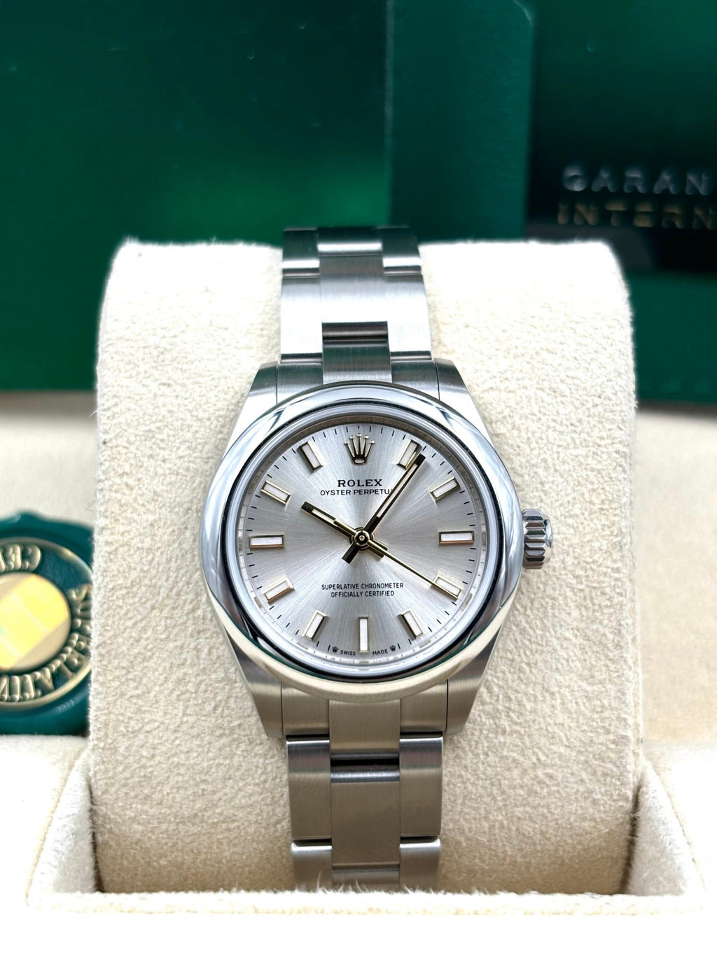 Rolex Oyster Perpetual 28mm 276200-0001 Silver Dial Oyster Bracelet Watch