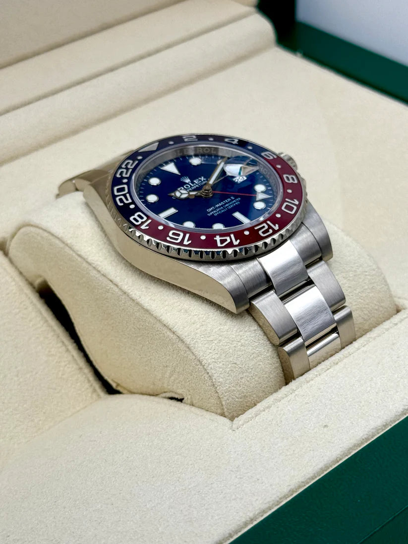 Rolex  GMT-Master II 40mm 126719BLRO