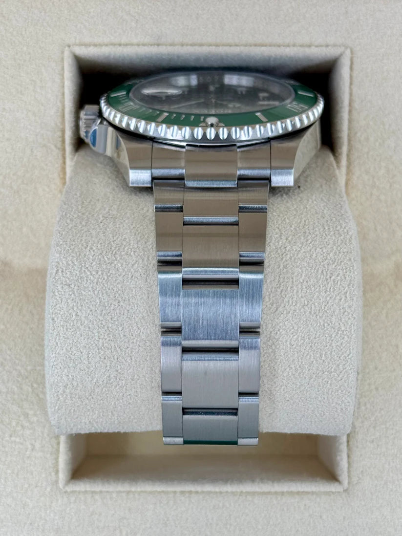 Rolex Submariner 40mm 116610LV