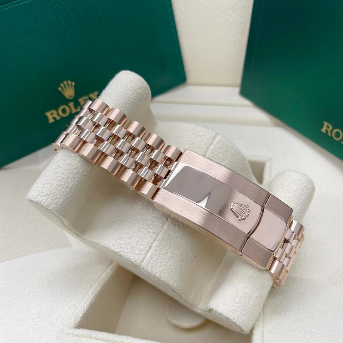 Rolex  Sky-Dweller 42mm 336935-0005 Rose Gold Blue Dial Oyster