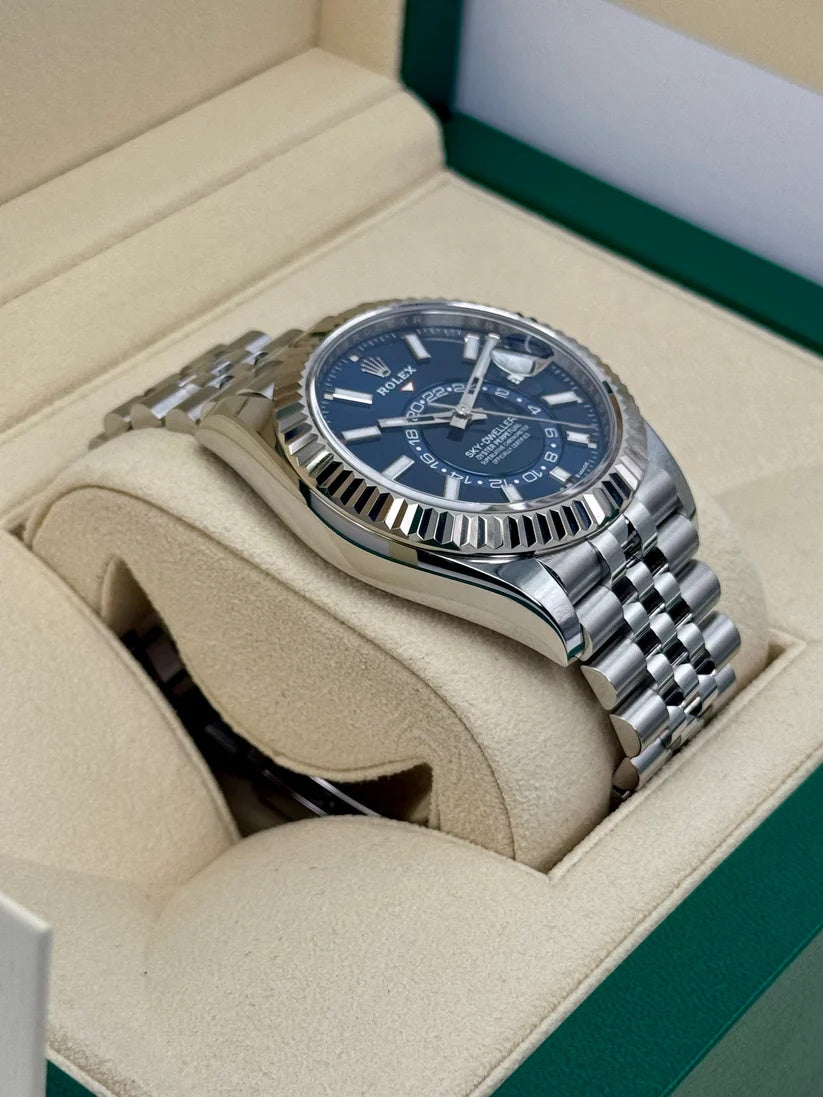 Rolex  Sky-Dweller 42mm 336934-0006 Stainless Steel Blue Dial Jubilee