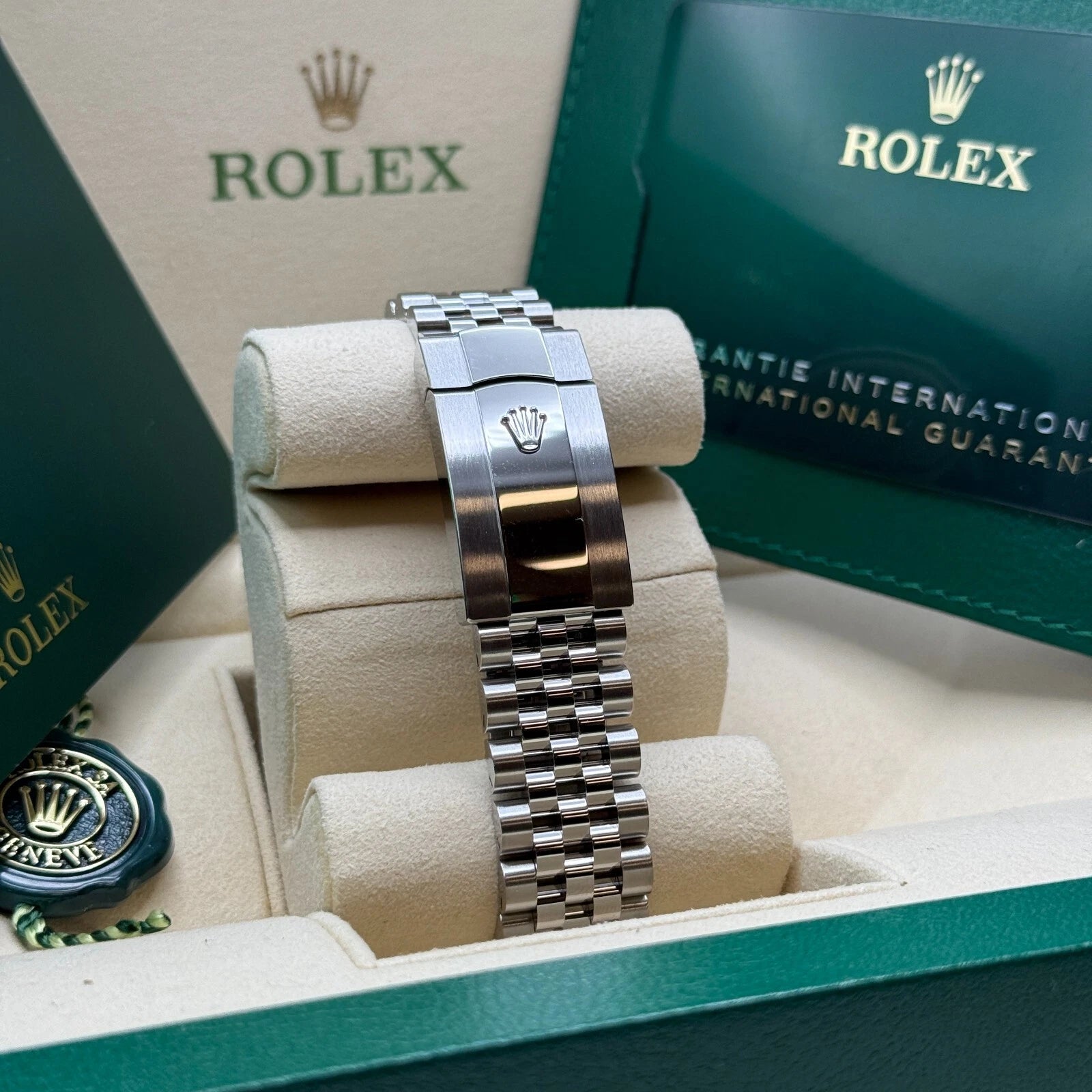 Rolex  Datejust Black Index Jubilee 41mm Stainless Steel - 126334