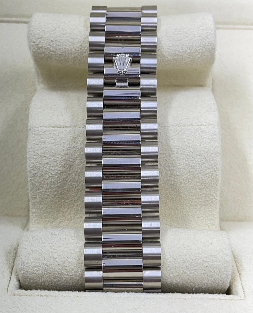 Rolex  Day-Date "President" 40mm White Gold White Roman Dial - 228239