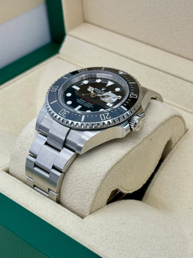 Rolex Sea-Dweller 126600-0002 43mm