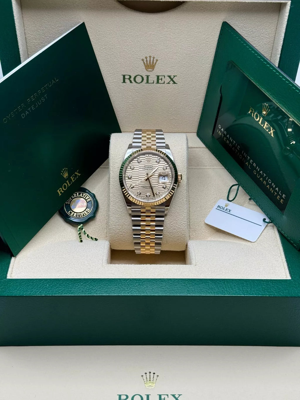 Rolex  Datejust 36mm 126233 Champagne Fluted Motif Diamond Dial Jubilee Bracelet