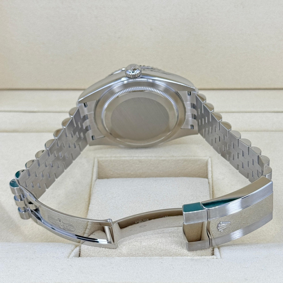 Rolex  Sky-Dweller 42mm 336934-0006 Stainless Steel Blue Dial Jubilee