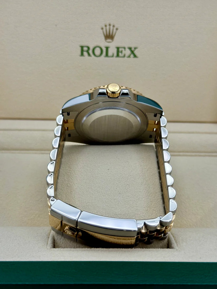 Rolex  GMT-Master II 126713GRNR 40mm
