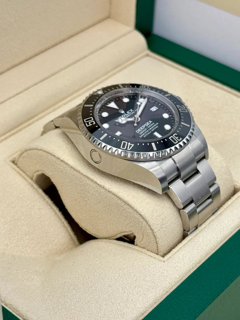 Rolex Deepsea m136660-0006 44mm