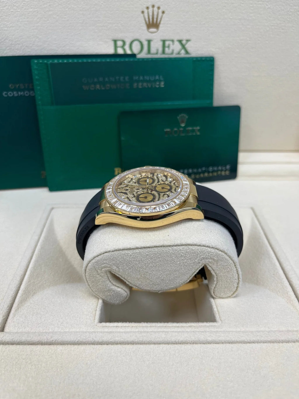 Rolex  Cosmograph Daytona M116588TBR 40mm-350