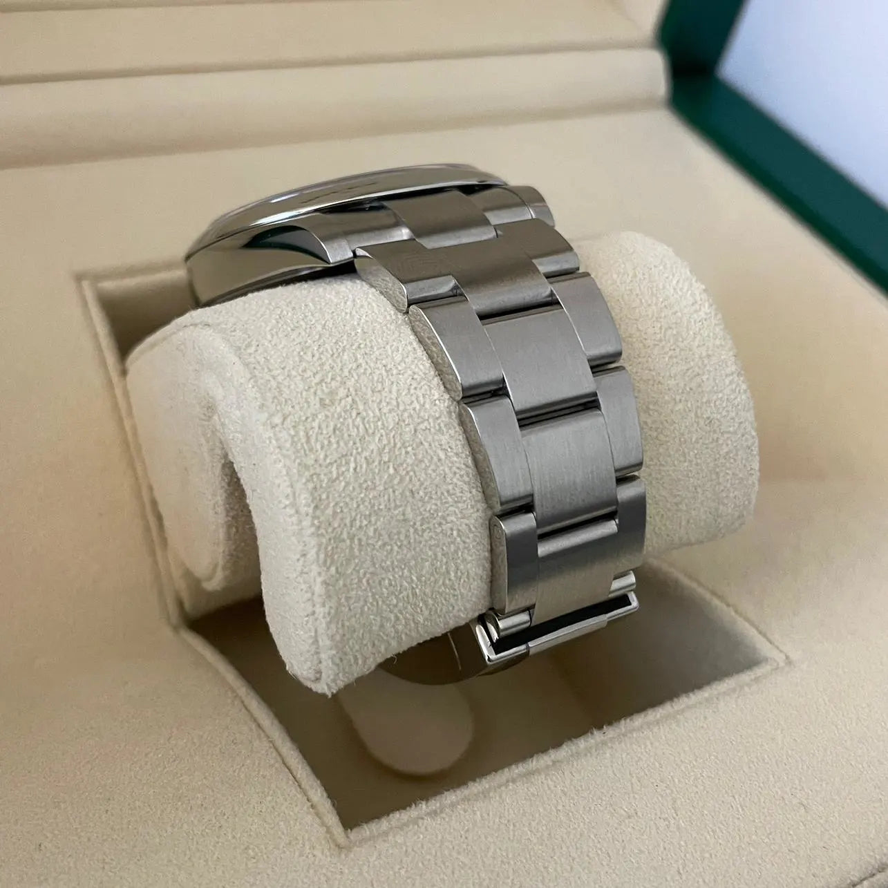 Rolex Oyster-Perpetual 124300-0007 41mm