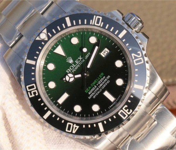 Rolex Deepsea m136660-0005 44mm GREEN - R